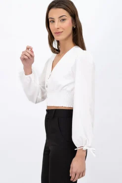 Blusa cintura smock escote v
