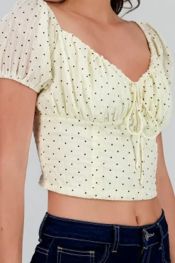 Blusa con mini polkas con lace up en la espala