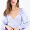 Blusa crop manga larga