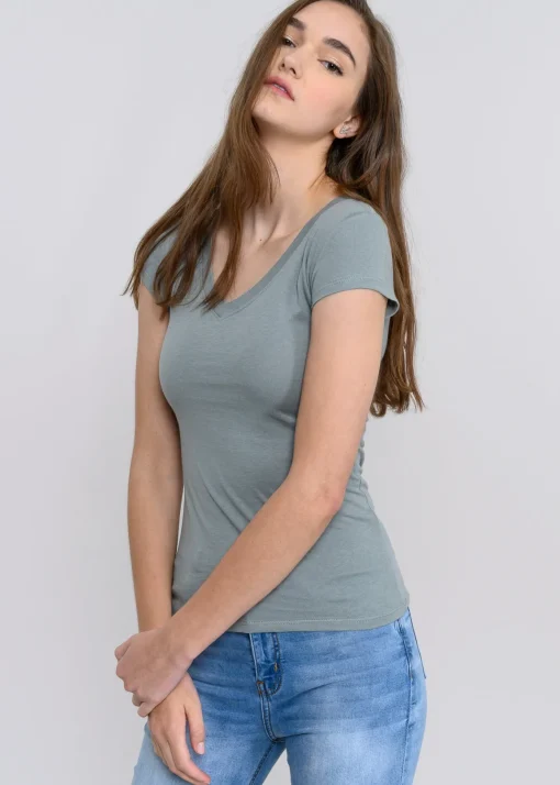 Blusa manga corta cuello v