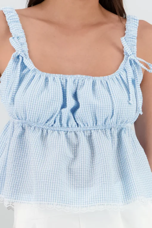 Blusa tirantes cuadros detalle encaje