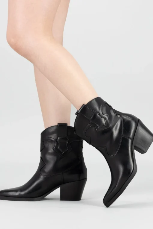 Bota vaquera efecto desgastado