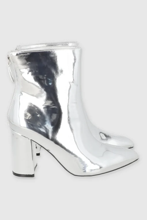 Botin pointy metalico