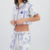 Camisa con mini prints de manga corta
