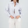 Camisa crop bordado