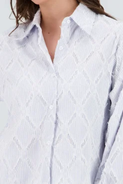 Camisa crop bordado