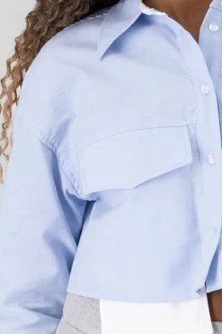 Camisa crop detalle bolsas