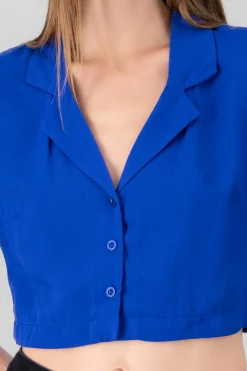 Camisa crop lisa