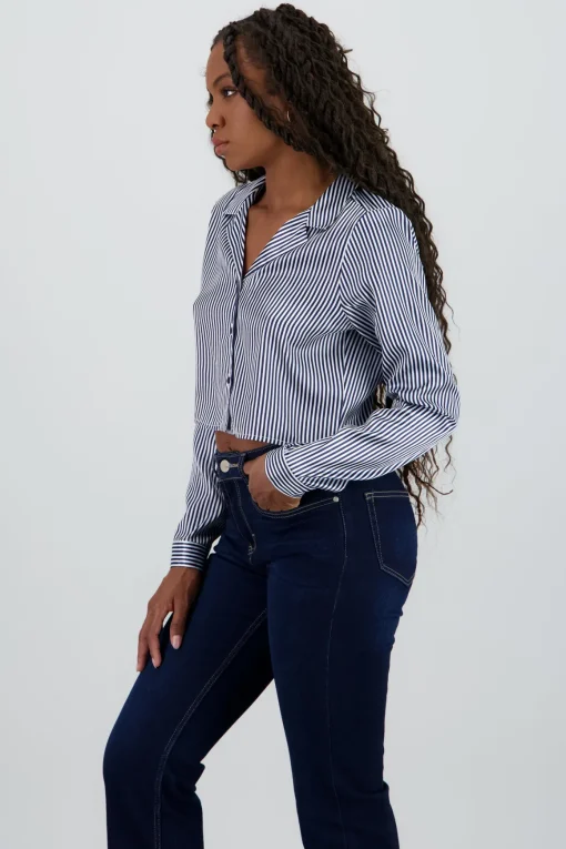 Camisa crop manga larga satinada
