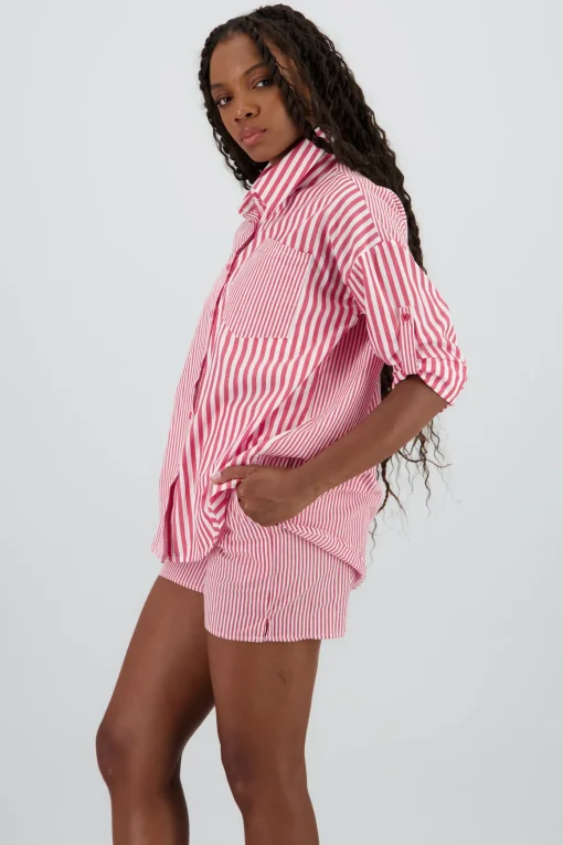 Camisa larga oversize detalle rayas