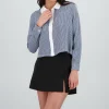 Camisa rayas cuello blanco