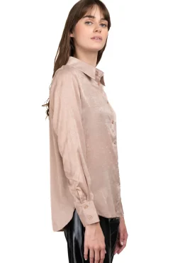 Camisa satinada brillos