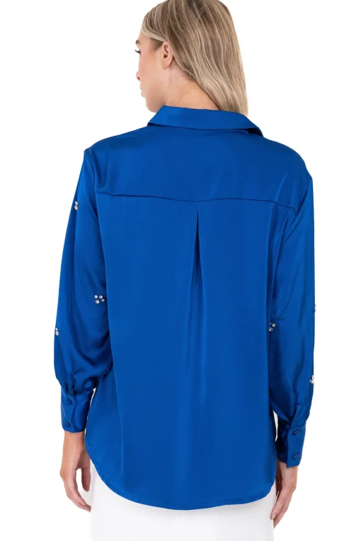 Camisa satín mangas brillos