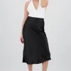 Falda satinada midi lisa