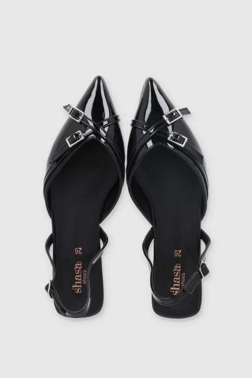 Flat Pointy Straps
