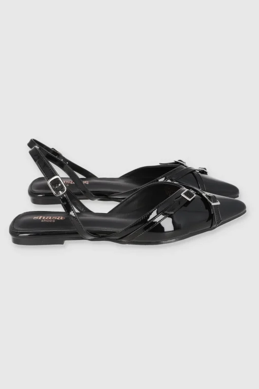 Flat Pointy Straps