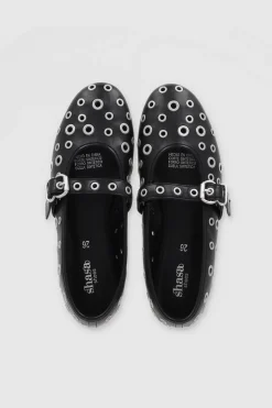 Flat Studs Megas