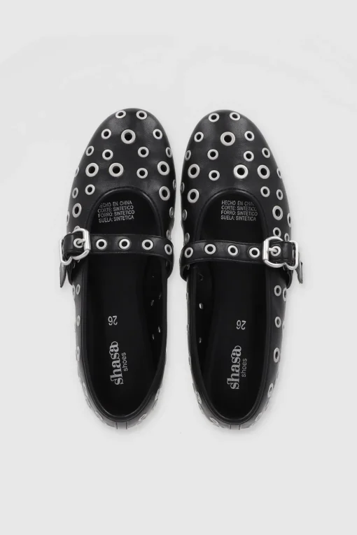 Flat Studs Megas