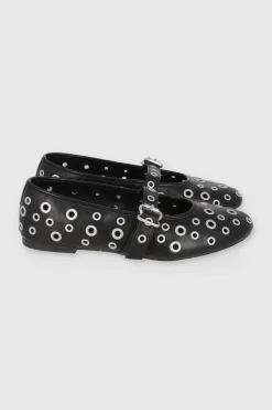 Flat Studs Megas