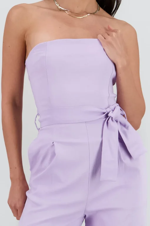 Jumpsuit strapless detalle cinturon