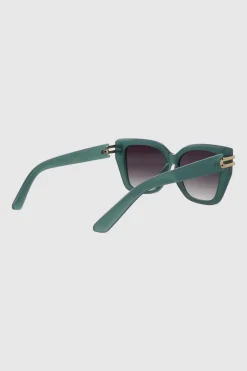 Lente cuadrado cateye con detalle metalico
