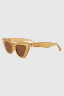 Lentes cateye puntiagudos
