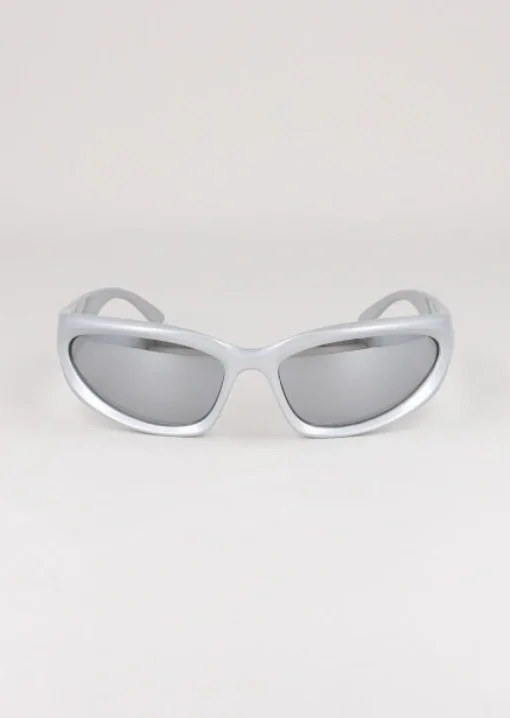 Lentes oscuros alargados sport