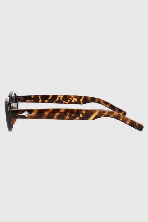 Lentes ovalados alargados