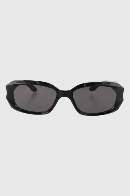 Lentes rectangulo redondeado detalle metal