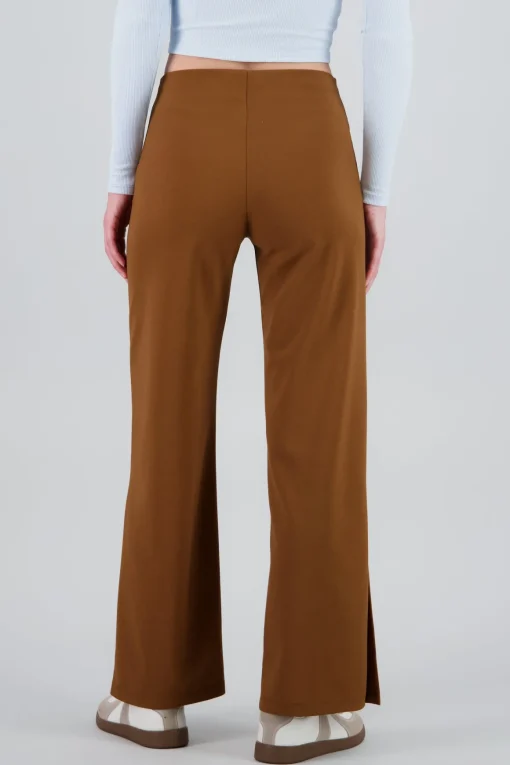 Pantalón Flared Costuras