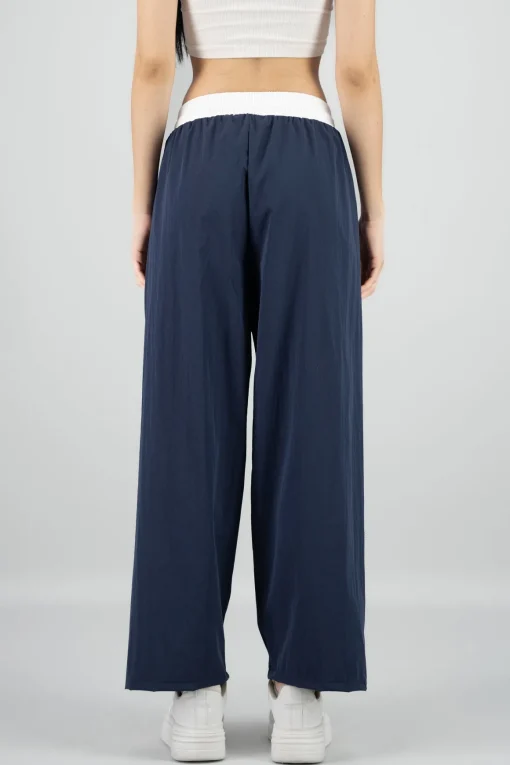 Pantalon contraste pretina
