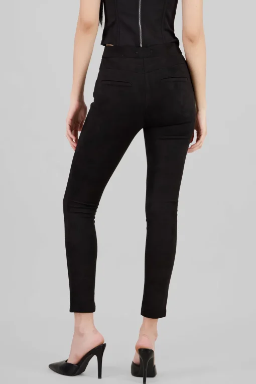 Pantalon entallado