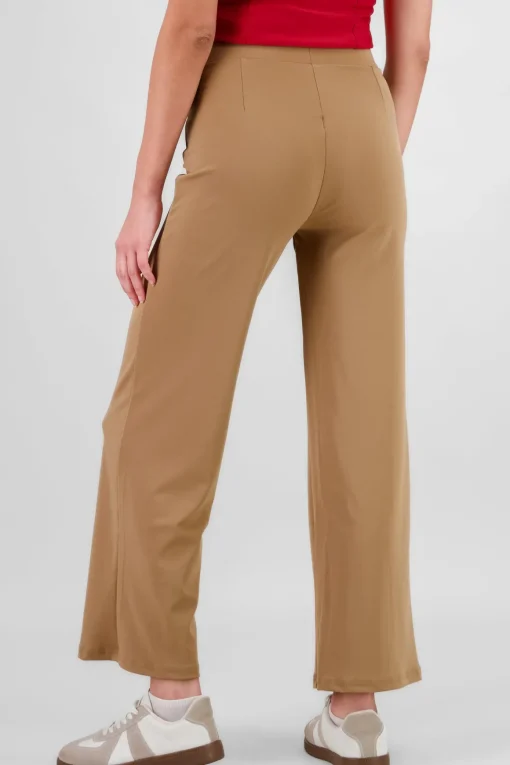 Pantalon recto costuras