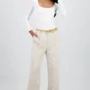 Pantalon recto liso presillas detalle cinturon
