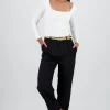 Pantalon recto liso presillas detalle cinturon