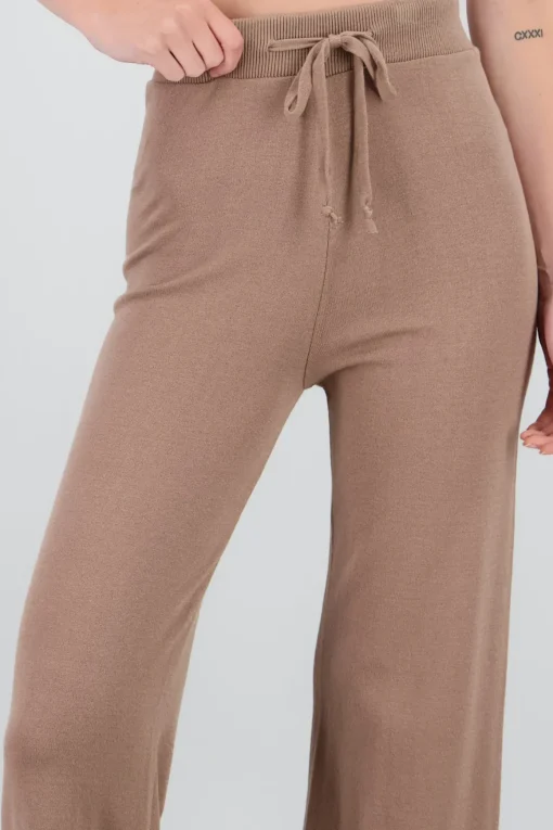 Pantalon tejido liso
