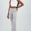 Pants con dobles en la pretina de rayas