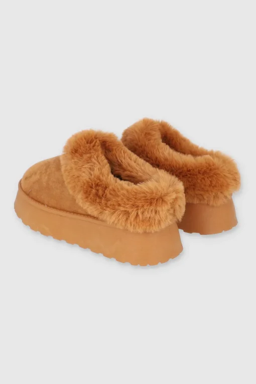 Pantufla Peluda Mula