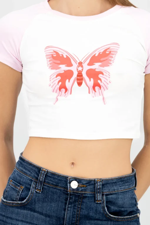 Playera crop estampado mariposa