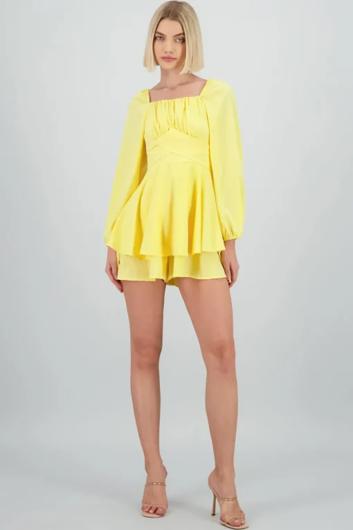 Romper liso con mangas abullonadas