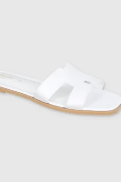 Sandalia greca h