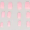 Set 12 uñas cuadradas mate pastel