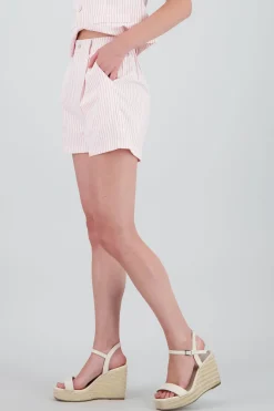 Short amplio rayas