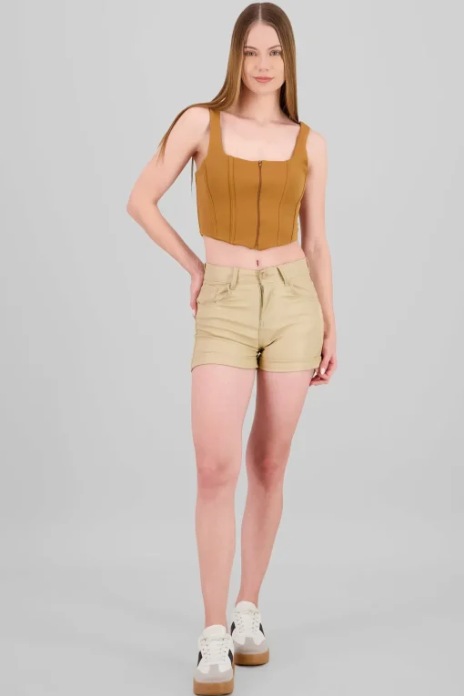 Short Efecto Piel Dobladillo