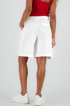 Short liso