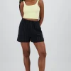 Short recto rayas detalle resorte