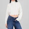 Sueter tejido detalle textra cuello