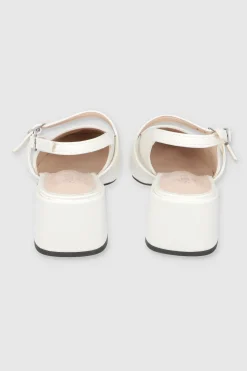 Tacon bajo maryjane slingback