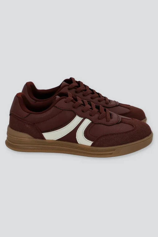 Tenis casual contraste materiales lineas