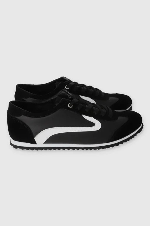 Tenis casual redondeado suede